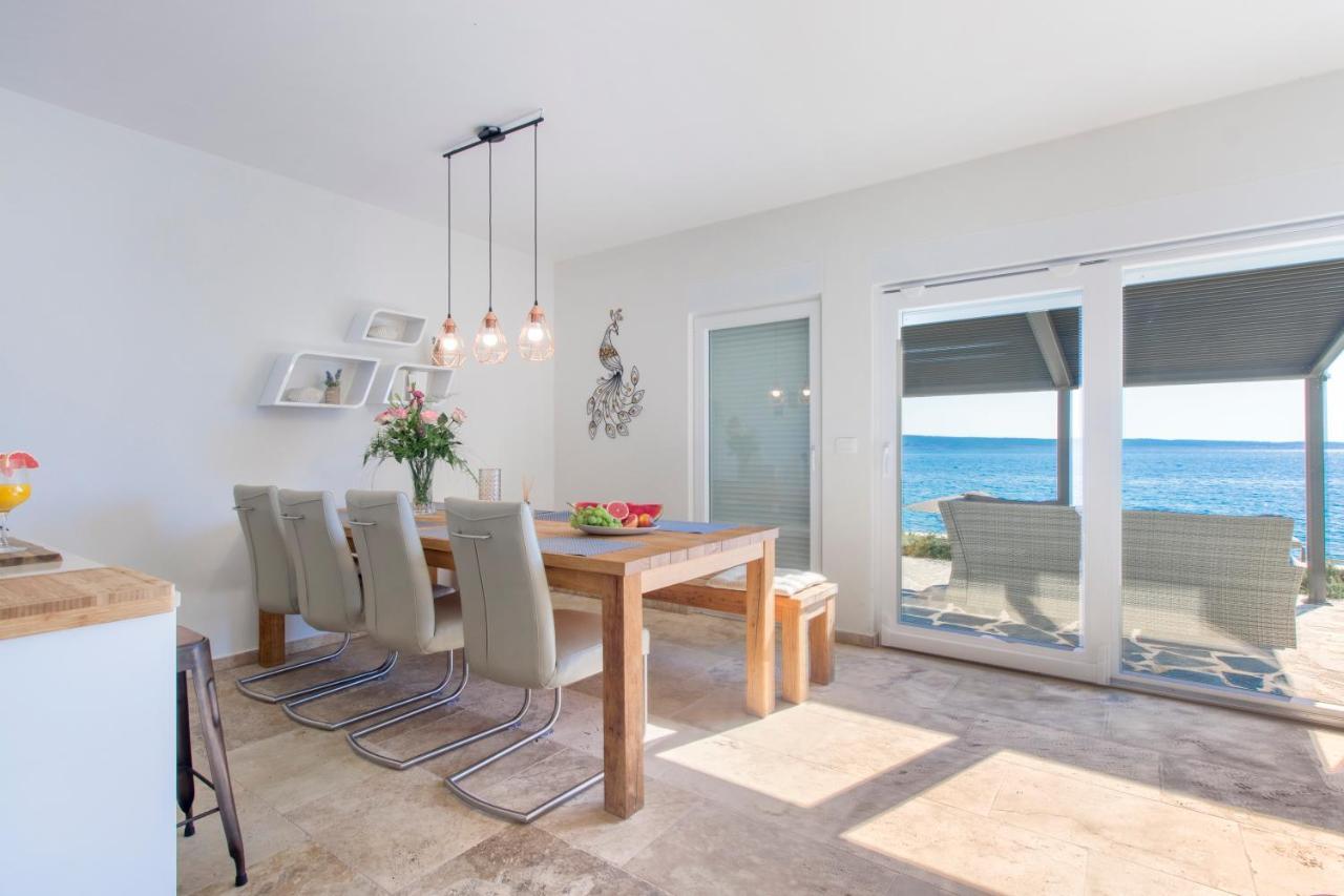 Dalmata Lounge Apartment Starigrad Exterior photo