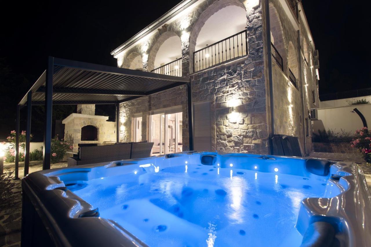 Dalmata Lounge Apartment Starigrad Exterior photo