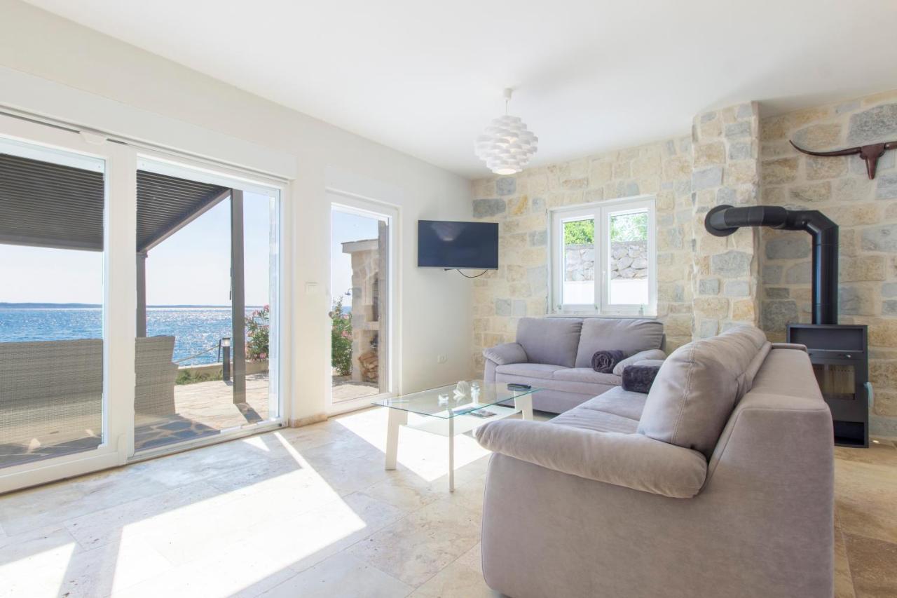 Dalmata Lounge Apartment Starigrad Exterior photo