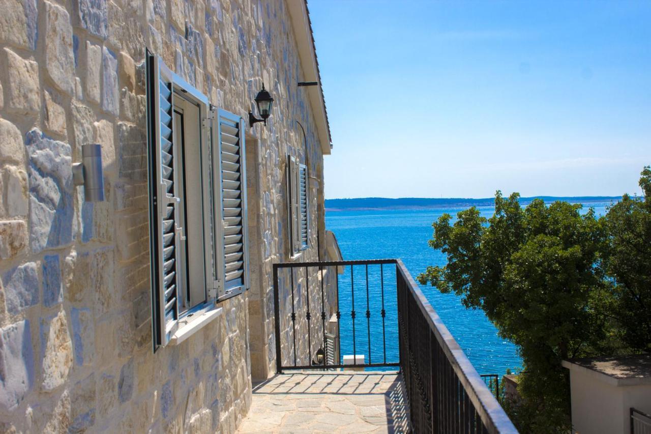 Dalmata Lounge Apartment Starigrad Exterior photo